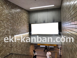 近鉄／布施駅／／№13駅看板・駅広告、写真2