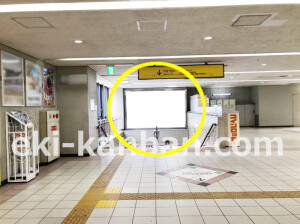 近鉄／布施駅／／№9駅看板・駅広告、写真1
