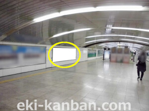 Osaka／Metro（大阪メトロ）　梅田駅／御堂筋線№4-113№113駅看板・駅広告、写真2