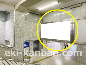 京阪　守口市駅／№7-102№102駅看板・駅広告、写真1