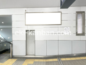 京阪　門真市駅／№5-300№300駅看板・駅広告、写真2