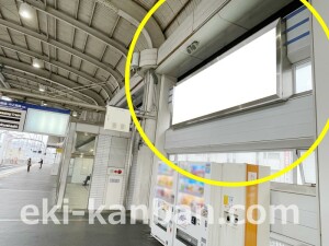 京阪　寝屋川市駅／№2-180№180駅看板・駅広告、写真1
