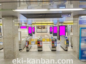 Osaka／Metro（大阪メトロ）　淀屋橋駅／淀屋橋駅 ネットワークビジョンデジタルサイネージ、写真1