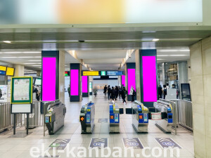 京阪　京橋駅／京橋インパクトデジタルデジタルサイネージ、写真1