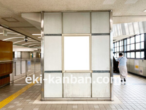 近鉄/吉田駅//№24駅看板・駅広告、写真2