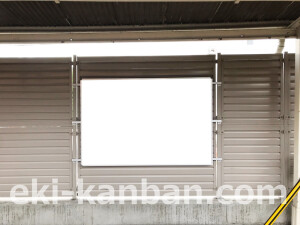 阪急 関大前駅//№30駅看板・駅広告、写真2