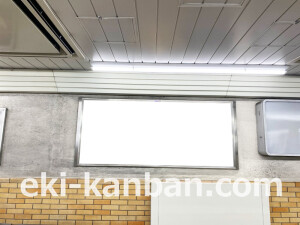 阪急　西院駅／／№102駅看板・駅広告、写真2