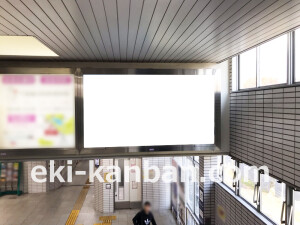 阪急　北千里駅／／№613駅看板・駅広告、写真2