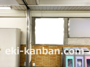 阪急　西院駅／／№13駅看板・駅広告、写真2